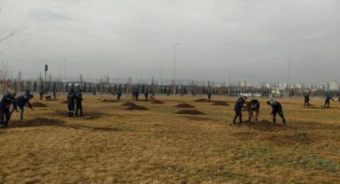 Türkiye'nin en büyük millet bahçesinde bahar hazırlıkları başladı