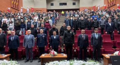 Vali Çiçek: “Gençlerimiz siberde inşallah bizim gözümüz ve kulağımız olur”