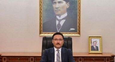 Vali Gökmen Çiçek: 