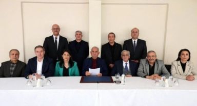 Abdullah Öcalan'ın çağrısı dünya basınında