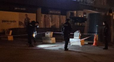 Forum AVM'nin bahçesindeki kavga kanlı bitti: Anne ve 2 kızı bıçaklandı