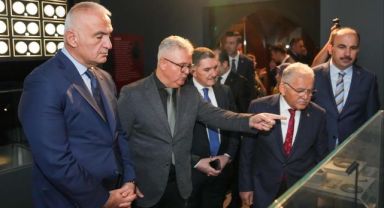 Kayseri Büyükşehir'den Anadolu Selçukluları Sergisi'ne 27 eser ile destek