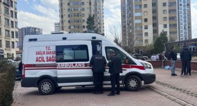 Apartman görevlisi ile kiracı arasındaki kavgada kan aktı: 2 yaralı