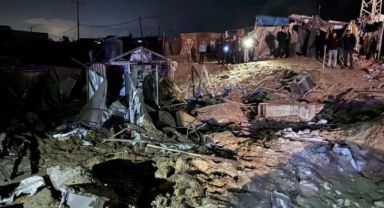 Gazze'de üst düzey Hamas yetkilisi çadırında namaz kılarken öldürüldü
