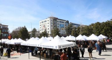 Melikgazi’nin Antika Pazarı’na yoğun ilgi