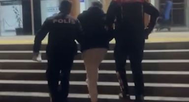 Düğün konvoyunda araçtan havaya ateş açan şüpheli yakalandı