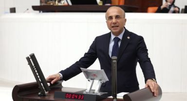 Chp’li Aşkın Genç’ten Pestisit Alarmı: “Tarımda Kimyasal Zehir Kullanımı Yüzde 40 Arttı”
