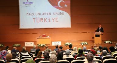 Fevzi Konaç'tan NEVÜ'de Anlamlı Konferans: