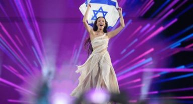 Hadise ve diğer eski Eurovision yarışmacıları İsrail'in yarışmadan çıkarılmasını istedi