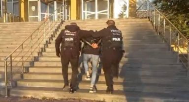 Kayseri'de kıyafete emdirilmiş 1 kilo 400 gram narkotik madde ele geçirildi