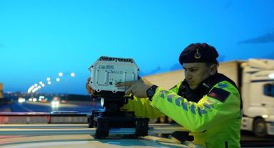 Otoyollarda yapay zeka destekli radar cihazları devrede