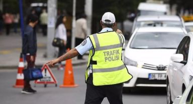 Trafik cezalarına rekor zam geldi: Hız, emniyet kemeri, alkol ve cep telefonu ihlalleri ne kadar?