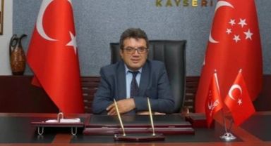 Adnan Kenanoğlu'ndan Kayseri'de Ulaşım Çilesine Tepki: “Duraklarda Yön Tabelası Yok, Vatandaş Perişan!”