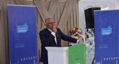 Başkan Büyükkılıç, Kayseri’deki uluslararası öğrencilerle buluştu