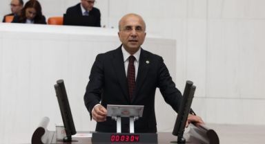 Chp’li Aşkın Genç’ten Kene Uyarısı: Koruyucu Sağlık Hizmetlerini Güçlendirin, Tedbirsizlik Sürerse Tablo Daha Da Ağırlaşacaktır