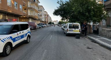 Kayseri'de, alkollü 2 arkadaş birbirini bıçakladı