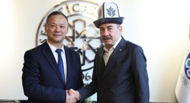 Kırgızistan ve Güney Afrika Büyükelçilerinden KTO’ya ziyaret