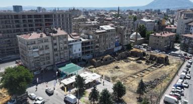 Anadolu Selçuklularının Kayseri'deki ilk medresesi yeniden ayağa kalkacak