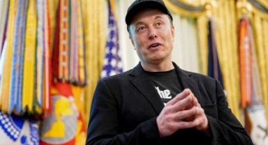 Elon Musk Amerika Partisi'ni kurdu