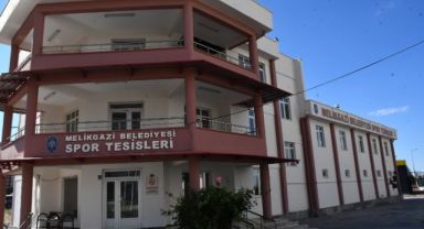 Erciyes 38 FK’dan tesis teşekkürü