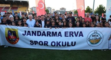 ERVA ve GSB Yaz Okullarına coşkulu açılış 03.07.2025 10:00:54 Kayseri / Genel / 20250703AW489351