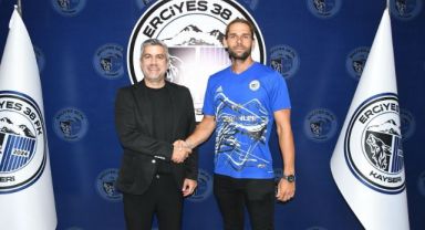 Kadem Burak Yaşar ile 1 yıl daha