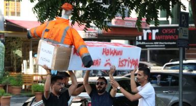 Kayseri’de kamu işçilerinden tabutlu eylem