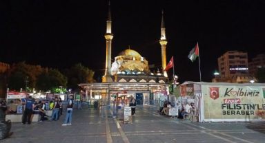 Kayseri'deki tüm camilerde 15 Temmuz'un yıl dönümünde selalar okundu