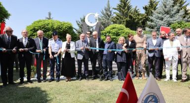 Kayseri Üniversitesi’nde 'Şehitler Anıtı' açıldı