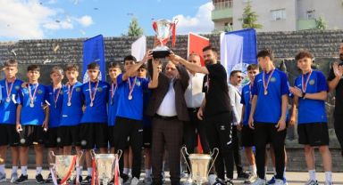 Talas’ın altın çocukları yine tarih yazdı