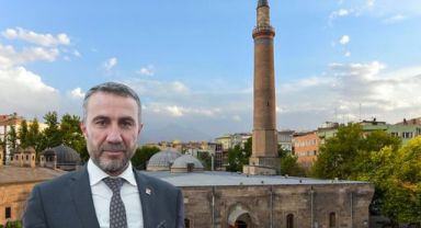 Tarihî Kimliğimize Sahip Çıkılması Takdire Şayandır