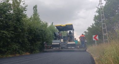 Akkışla'da sıcak asfalt çalışması