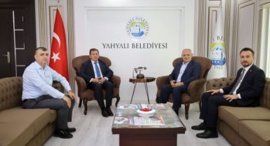 Ali İhsan Kabakcı’dan teşekkür plaketi