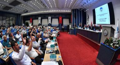 Büyükşehir Meclisi'nde 104 madde karara bağlandı