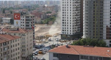 İş makinesi doğalgaz borusunu patlattı