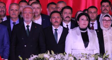 Kayseri’de coşkulu 30 Ağustos resepsiyonu