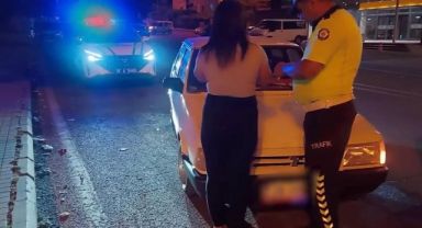 Kayseri'de drift atan kadın sürücüye 48 bin TL ceza yazıldı