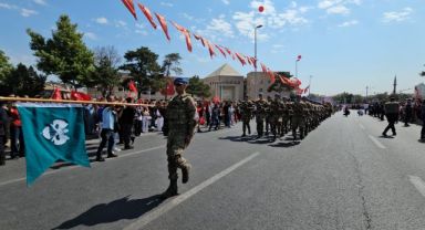 Kayseri'de Zafer Bayramı coşkusu