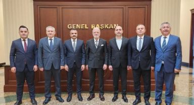 Kayseri İş Dünyası ve Tarım Yetkililerinden Mustafa Elitaş’a Teşekkür Ziyareti