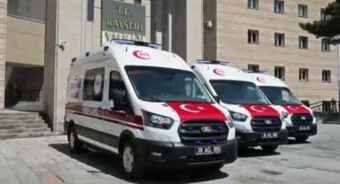 Kayseri’nin Acil Sağlık Hizmetleri Filosuna 3 yeni ambulans daha katıldı