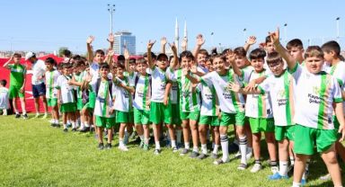 Kayseri Şeker Yaz Spor Okulu’nda Beş Haftalık Maraton Tamamlandı