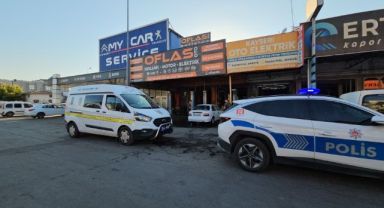 Sanayide çalışan kalfa kazara çırağı vurdu