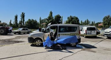 Umay bebeğin acı ölümü: Akrabasının kullandığı aracın altında kaldı