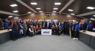AK Parti Kayseri Teşkilatı AFAD’da Genel Durum Değerlendirme Toplantısı’na katıldı