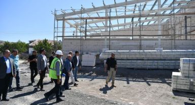 Başkan Büyükkılıç'tan Eğribucak’taki yeni itfaiye binasının inşaatına yerinde inceleme