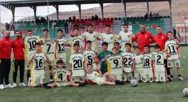 Hunatspor U16 takımı sezona fırtına gibi başladı