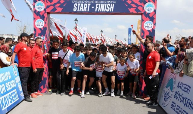 Kayseri Büyükşehir'in madalya avcısı sporcularından 8 ayda 393 madalya