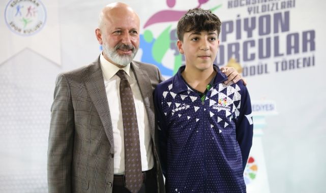 Kocasinan’ın gururu Kenan Eren Kahraman, uluslararası arenada fırtına gibi esti