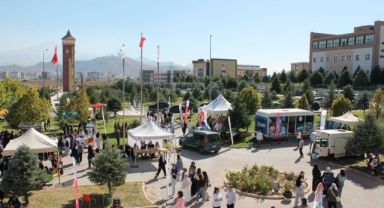 Nnyü’de Öğrenciler İçin Tanışma Etkinliği