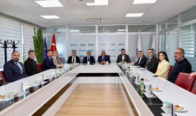 Başkan Büyükkılıç Erciyes Teknopark’ı Ziyaret Etti: Ar-Ge Çalışmalarını İnceledi